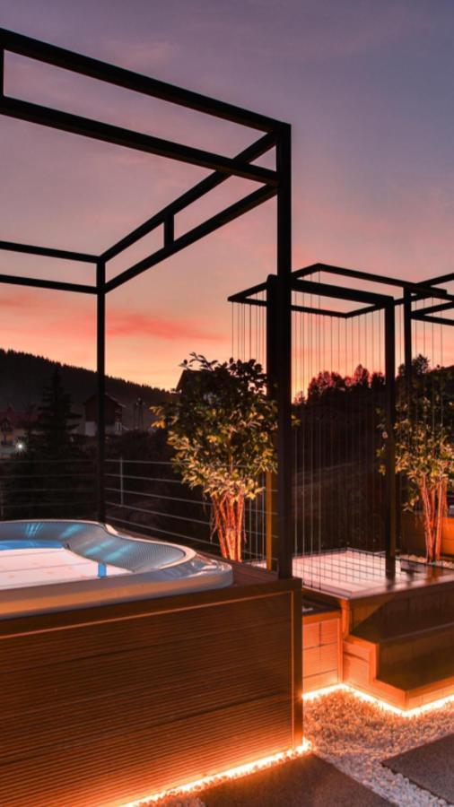 Graal Resort Bukovel Eksteriør billede