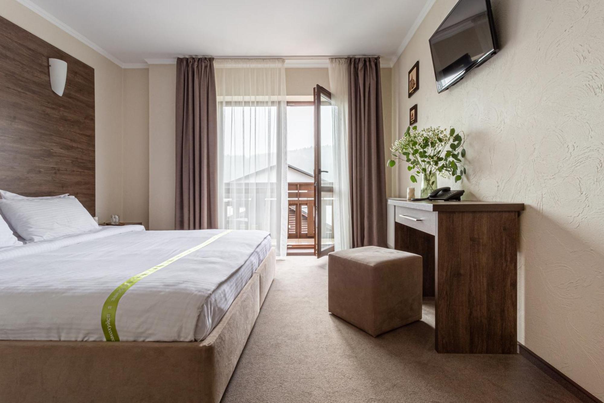 Graal Resort Bukovel Eksteriør billede