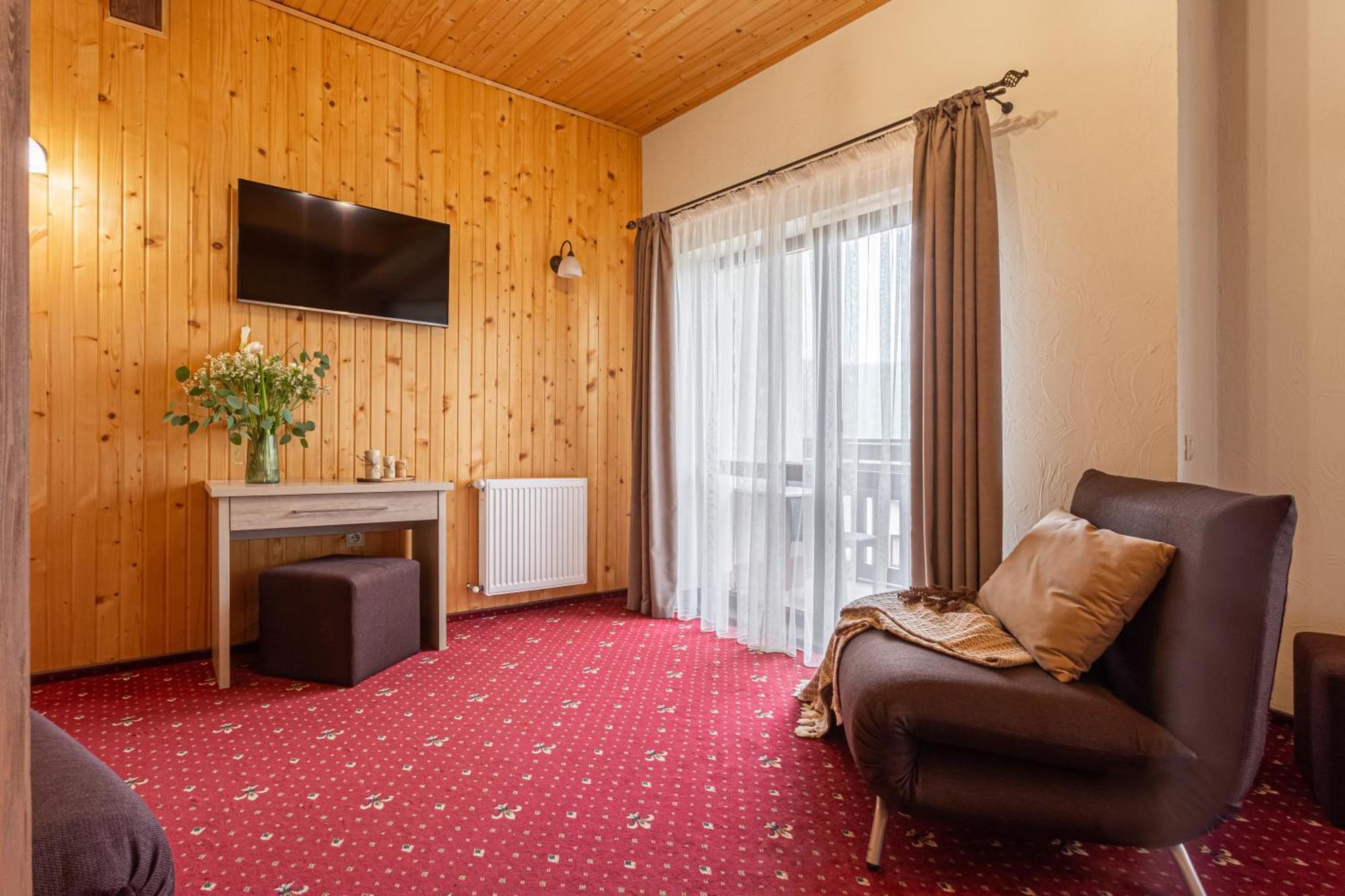 Graal Resort Bukovel Eksteriør billede