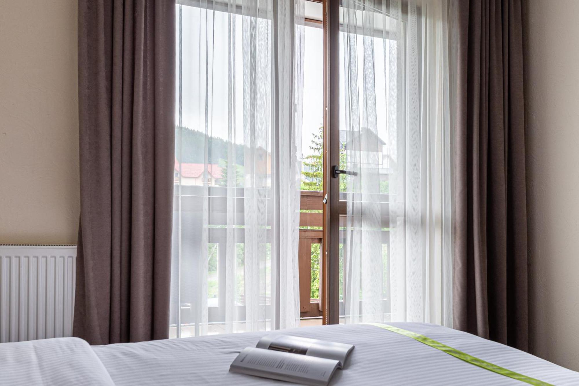 Graal Resort Bukovel Eksteriør billede
