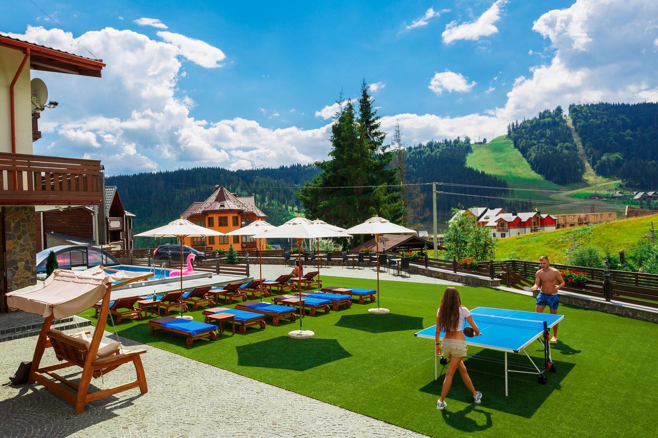 Graal Resort Bukovel Eksteriør billede