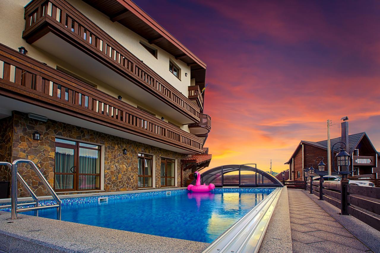 Graal Resort Bukovel Eksteriør billede